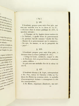 Académie Royale des Sciences, Belles-Lettres et Arts de Bordeaux. Séance publique du 8 août 1833 : Discours ; Rapport ; Notice sur l'Education des ...