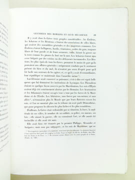 Considérations sur les Causes de la Grandeur des Romains et de leur Décadence. Edition revue et annotée d'après les manuscrits du Château de La ...