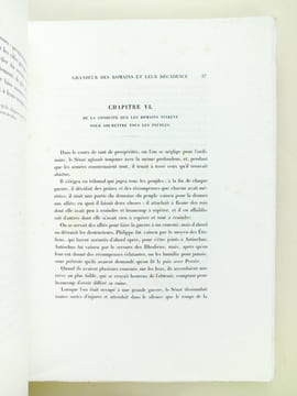 Considérations sur les Causes de la Grandeur des Romains et de leur Décadence. Edition revue et annotée d'après les manuscrits du Château de La ...