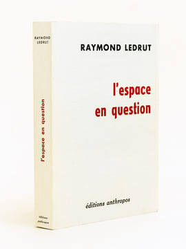 L'Espace en question ou le Nouveau monde urbain. LEDRUT, Raymond