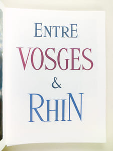 Entre Vosges et Rhin. Le Pays de l'Ill [ Edition originale - Livre dédicacé par l'auteur ]