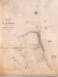 Plan manuscrit colorié du Domaine de Puygueraud situé dans les communes de Baurech et Tabanac dressé d'après les documents fournis par Mme Vve Sorbé en 1861 [ Avec : ] Extrait du Plan Cadastral de la Commune de Baurech en janvier 1881. Détail des circuits d'irrigation sur 4 bassins [ On joint : ] Un calque du précédent plan et un plan de Bridat, à Baurech, levé en 1932