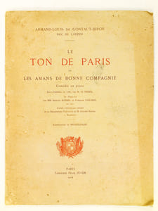 Le Ton de Paris ou les Amans de Bonne Compagnie. Comédie en Prose lue à Londres en 1787 par M. Le Texier et publiée par MM. Auguste Ronel et Théodore Lascaris en 1911.
