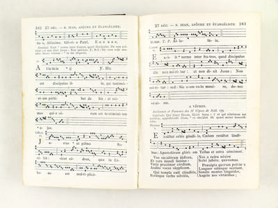 Chants des Offices paroissiaux. Mélodies grégoriennes conformes aux Editions Vaticanes.