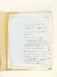 [ Un plagiat sous l'Empire ou les conseils du Baron Walckenaer au libraire Dentu - Année 1811 ] Dossier recueillant 11 lettres et documents autographes du géographe Walckenaer conseillant l'éditeur Gabriel Dentu dans l'affaire du plagiat de Pinkerton par Malte-Brun, et 1 lettre autographe signée de Gabriel Dentu. Les stratégies élaborées par Walckenaer pour son ami Gabriel Dentu n'auront pas tout le succès espéré, mais révèlent un homme supérieurement doué, familier des puissants du temps et des rapports de pouvoir.