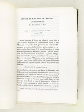 [ Recueil d'articles et tirés-à-part de comptes-rendus historiques par le Comte Adolphe de Circourt  ] Histoire sur le Voyage du Roi Harald, et ...