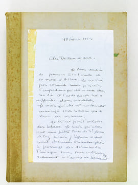 Marquet [ Avec une Lettre autographe signée de Marcelle Marquet au Docteur Raoul Germain : ] "18 février 1964. Cher Docteur et ami, Je vous remercie ...