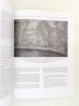 Revue archéologique de Bordeaux (lot de 2 années ) : Tome XCIII , Année 2002 : Tome XCIV , Année 2003. Société Archéologique de Bordeaux