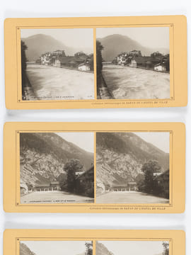 Lot de 24 vues photographiques stéréoscopiques de Suisse : Interlaken, Grindelwald und Bern [ Collection Stéréoscopique du Bazar de l'Hôtel de Ville ] ...
