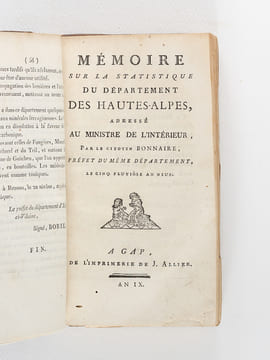 [ Recueil composite de 4 éditions originales de "Statistiques" départementales ] Plan détaillé de Topographie. Ouvrage qui a remporté le Prix, au ...