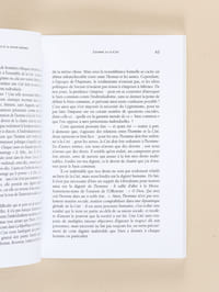 Le Roi et le Monde moderne. [ Exemplaire dédicacé par l'auteur ]