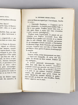 La Jeunesse rouge d'Inna [ Edition originale - Livres signés par les auteurs ]. ISWOLSKY, Hélène ; KACHINA, Anna
