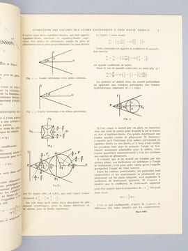 Fondations des pylônes des lignes électriques à très haute tension - Conception et essais ( Extrait du Bulletin de la Société Française des ...