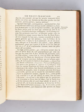 Les Instituts de Justinien, conférés avec le Droit François, divisés en quatre Livres [ Les Institutes de Justinien, conférés avec le Droit Français ...