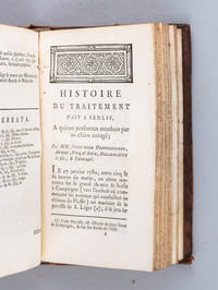 Recherches sur la Rage, par M. Andry. Lues à la Société Royale de Médecine, Nouvelle édition, augmentée dans quelques endroits, & suivie du Traitement fait à Senlis à quinze personnes mordues par un chien enragé