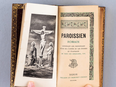 Paroissien Romain contenant les Principales Fêtes de l'Année et les Epitres et Evangiles de tous les Dimanches, etc.. Collectif