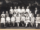 Photographie originale [ Classe de Huitième ] [ Equivalent CM1 ] Lycée de Jeunes Filles Bordeaux Année Scolaire 1942-1943 : Elèves : Fredefon, ...