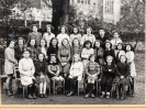 Photographie originale [ Classe de Sixième ] Lycée de Jeunes Filles Bordeaux Année Scolaire 1944-1945 . Collectif  ; TOURTE ; PETITIN 