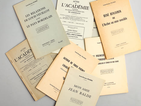 [ Lot de 9 tirés-à-part, la plupart dédicacés par l'auteur à Albert Rèche ] Mon Amie Jean Balde - Les Relations de Louis Veuillot avec le Pays ...