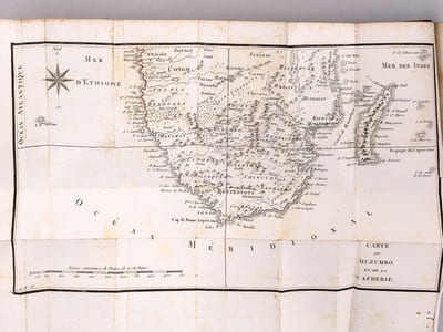 Le Robinson du Faubourg Saint-Antoine ; ou Relation des Aventures du Général Rossignol, et de M. A. C.*** son Secrétaire. Tome Quatrième. [ Titre complet : ] Le Robinson du Faubourg Saint-Antoine ; ou Relation des Aventures du Général Rossignol, et de M. A. C.*** son Secrétaire. Déportés en Afrique à l'époque du 3 Nivose ; Contenant de nouvelles notions sur l'intérieur de l'Afrique, et des détails sur l'établissement d'une république, et dont il était encore dictateur en 1816