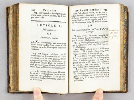 Tableau de l'Analyse Chimique ; ou Procédés du Cours de Chimie de M. Rouelle [ Edition originale - First edition, with contemporary manuscript ...
