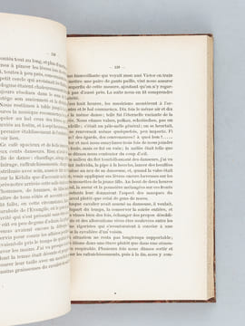 Le Judaïsme. [ Edition originale ] Esquisse des Moeurs Juives. Croyances, Rites religieux, Mobilier, Naissance, Mariage, Décès, Funérailles, ...
