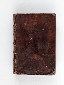 La République des Suisses. Comprinse en deux livres [ ... ] Descrite en Latin par Josias Simler de Zurich [ Edition originale de l'édition française ...