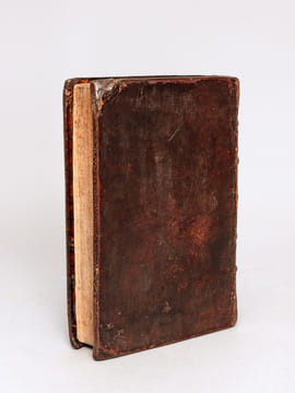 La République des Suisses. Comprinse en deux livres [ ... ] Descrite en Latin par Josias Simler de Zurich [ Edition originale de l'édition française ...