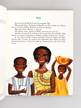 Eau ficelée et Ficelle de Fumée [ Avec le disque joint ] [ Avec : ] Aminatou [ Avec : ] Dijé [ Avec : ]  Les Découvertes d'Alkassoum [ Avec : ] ...