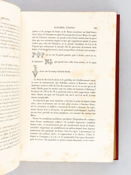 Histoire du Mobilier. Recherches et Notes sur les Objets d'Art qui peuvent composer l'ameublement et les collections de l'homme du monde et du ...
