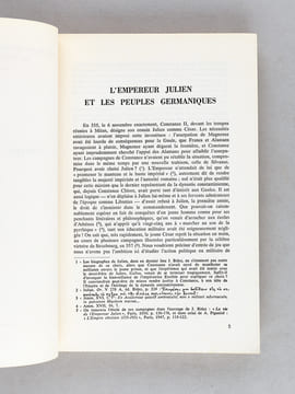 Centre de recherches Relations Internationales de l'Université de Metz Travaux et recherches 1972 [ Contient notamment : ] L'Empereur Julien et les ...