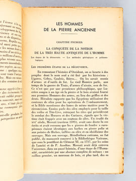Les Hommes de la Pierre Ancienne (Paléolithique et Mésolithique) [ Livre dédicacé par l'abbé Henri Breuil à son ami Fernand Windels, le photographe de ...