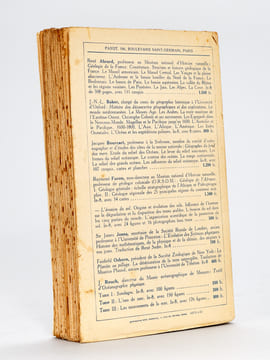 Les Hommes de la Pierre Ancienne (Paléolithique et Mésolithique) [ Livre dédicacé par l'abbé Henri Breuil à son ami Fernand Windels, le photographe de ...