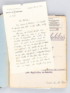 Notes de cours manuscrites : Cours de Calcul des Probabilités [ 5 cahiers manuscrits circa 1947 ] On joint une L.A.S. de Charles Pisot datée du 14 ...