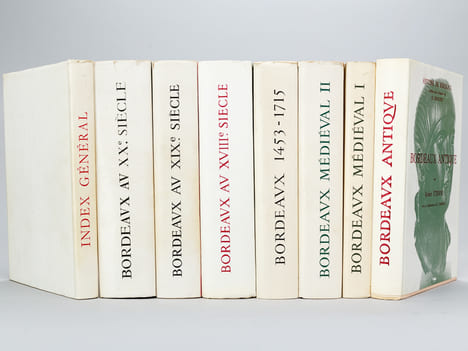 Histoire de Bordeaux (8 Tomes - Complet). Tome I : Bordeaux Antique ; Tome II : Bordeaux Médiéval I Le Haut Moyen-Age ; Tome III : Bordeaux Médiéval ...