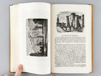 Anciens Châteaux, Demeures féodales, Forteresses, Citadelles et Ruines Historiques de l'Europe avec les traditions, légendes ou chroniques qui s'y rattachent et le récit des Faits et gestes des Possesseurs de ces Manoirs.