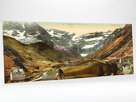 Gavarnie - Vue panoramique du Cirque (C.C. 17) [ Vue panoramique géante en couleurs format 58 x 23 cm ]. CARRACHE, Célestin