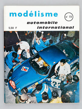 Modélisme automobile International (Lot de 9 numéros : n° 73, 74, 75, 76, 78, 79, 80, 81, 82). Collectif