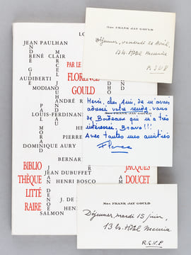 Par le Don de Florence Gould [ Livre dédicacé par l'auteur - Avec 3 cartes autographes de Florence Gould ]. CHAPON, François ; AURY, Dominique ; ...