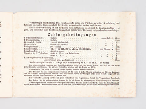 Trümpy-Schule, Private Schule für Tanz und Gymnastik [We join : ] Dante göttliche Komödie Ubertragungen von Stefan George [ Signed by Vera Skoronel : ...
