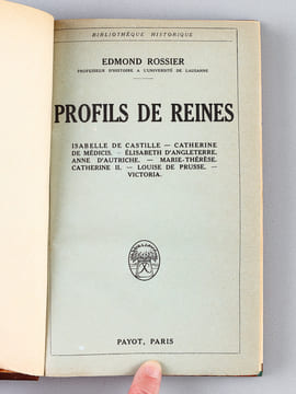 Profils de Reines [ Livre dédicacé par l'auteur ] Isabelle de Castille - Catherine de Médicis - Elisabeth d'Angleterre - Anne d'Autriche - ...