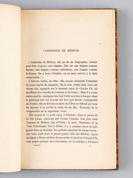 Profils de Reines [ Livre dédicacé par l'auteur ] Isabelle de Castille - Catherine de Médicis - Elisabeth d'Angleterre - Anne d'Autriche - ...