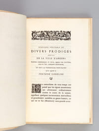 Discours véritable et divers Prodiges arrivez en la Ville d'Angers Comme tremblement de terre, signes tres horribles, bentes en l'air, tempeste impetueuse et de la Furieuse Fontaine qu'on appelle la Fontaine Godeline [ Exemplaire sur peau de vélin ]