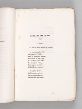 Feuillets d'Album. Mélanges et Poésies légères, avec douze airs notés et accompagnement pour guitare et piano [ Edition originale ]. BOUILHET, Adolphe