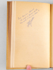 En rabûquiaint dans l'vûx temps [ Edition originale - Livre dédicacé par l'auteur ] Contes en patois du Nord de la Manche. GUEROULT, Pierre