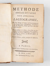 Méthode abrégée et facile pour apprendre la Géographie, Où l'on décrit la forme du Gouvernement de chaque Pays, ses qualités, les moeurs de ses habitants, & ce qu'il y a de plus remarquable.