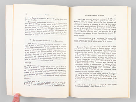L'Historiographie de la Révolution Française de 1814 à 1830 [ Edition originale - Livre dédicacé par l'auteur ]. BERTIER DE SAUVIGNY, Guillaume de 
