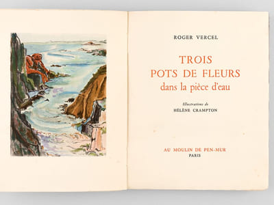 Trois Pots de Fleur dans la pièce d'eau
