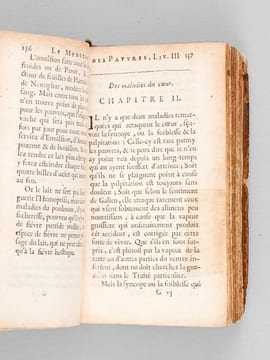 Le Médecin des Pauvres qui enseigne le Moyen de guérir les maladies par des remèdes faciles à trouver dans le Païs, & préparer à peu de frais par ...