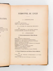[ Recueil de 13 Palmarès : Distribution des Prix du Lycée de Rochefort de 1909 à 1921 ] Lycée de Rochefort. Année Scolaire 1908-1909. Distribution des prix sous la présidence de M. le Vice-Amiral de Percin. Samedi 31 juillet 1909. Discours de M. Humbert, Imprimerie Colbert, Rochefort sur Mer, 1909, 79 pp. [ Suivi de : ]  Lycée de Rochefort. Année Scolaire 1909--1910. Distribution des prix sous la présidence de M. le Général Farinaux. Samedi 30 juillet 1910. Discours de M. Denis, Imprimerie Colbert, Rochefort sur Mer, 1909, 78 pp. [ Suivi de : ]  Lycée de Rochefort. Année Scolaire 1910-1911. Distribution des prix sous la présidence de M. Cavalier. Samedi 29 juillet 1911. Discours de M. Denis, Imprimerie Colbert, Rochefort sur Mer, 1911, 87 pp. [ Suivi de : ]  Lycée de Rochefort. Année Scolaire 1911-1912. Distribution des prix sous la présidence de M. le Vice-Amiral Arago. Samedi 27 juillet 1912. Discours de M. Coville, Imprimerie Colbert, Rochefort sur Mer, 1912, 88 pp. [ Suivi de : ]  Lycée de Rochefort. Année Scolaire 1912-1913. Distribution des prix sous la présidence de M. Machenaud. Dimanche 13 juillet 1913. Discours de M. Leroux, Imprimerie Colbert, Rochefort sur Mer, 1913, 54 pp. et pp. 81-88 [ Suivi de : ]  Lycée de Rochefort. Année Scolaire 1913-1914 Distribution des prix sous la présidence de M. Paul Roquère. Dimanche 12 juillet 1914. Discours de M. Denis, Imprimerie Colbert, Rochefort sur Mer, 1914, 91 pp. [ Suivi de : ]  Lycée de Rochefort. Année Scolaire 1914-1915. Distribution des prix sous la présidence de M. Ad. Crémieux. Mardi 13 juillet 1915. Imprimerie Colbert, Rochefort sur Mer, 1915, 87 pp. [ Suivi de : ]  Lycée de Rochefort. Année Scolaire 1915-1916. Distribution des prix sous la présidence de M. Ad. Crémieux. Jeudi  13 juillet 1916. Discours de M. Bazaillas, Imprimerie Colbert, Rochefort sur Mer, 1916, 93 pp.  [ Suivi de : ]  Lycée de Rochefort. Année Scolaire 1916-1917. Distribution des prix sous la présidence de M. Ad. Crémieux. Jeudi  12 juillet 1917. Discours de M. Picard, Imprimerie Colbert, Rochefort sur Mer, 1917, 100 pp. [ Suivi de : ]  Lycée de Rochefort. Année Scolaire 1917-1918. Distribution des prix sous la présidence de M. le Vice-Amiral. Samedi 13 juillet 1918. Discours de M. Mélèse, Imprimerie Colbert, Rochefort sur Mer, 1918, 96 pp. [ Suivi de : ]  Lycée de Rochefort. Année Scolaire 1918-1919. Distribution des prix sous la présidence de M. le Vice-Amiral Jaurès. Samedi 12 juillet 1919. Discours de M. Picard, Imprimerie Colbert, Rochefort sur Mer, 1919, 89 pp.  [ Suivi de : ]  Lycée de Rochefort. Année Scolaire 1919-1920. Distribution des prix sous la présidence de M. Palmade. Lundi 12 juillet 1920. Discours de M. Lacombe, Imprimerie Colbert, Rochefort sur Mer, 1920, 89 pp.  [ Suivi de : ]  Lycée de Rochefort. Année Scolaire 1920-1921. Distribution des prix sous la présidence de M. le Contre-Amiral de la Taste. Mercredi 13 juillet 1921. Discours de M. Picard, Imprimerie Colbert, Rochefort sur Mer, 1921, 86 pp. 